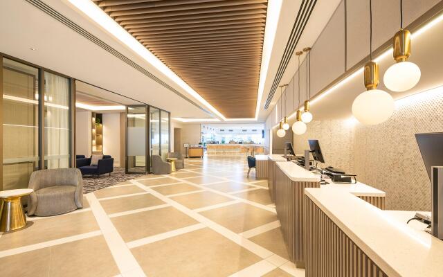 Crowne Plaza Sydney Coogee Beach by IHG