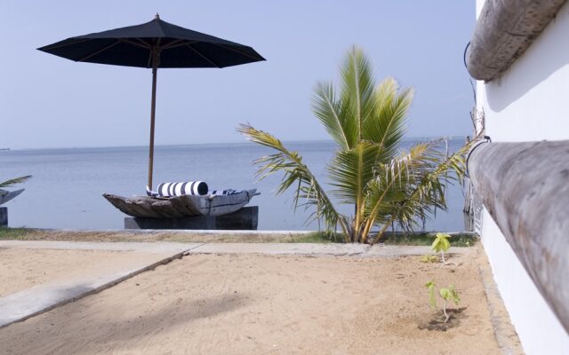 Kalpitiya St  Anne's Lagoon House