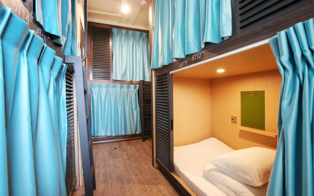 Loosha Hostel