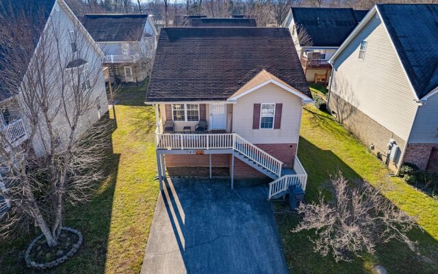 The Creekside Bungalow