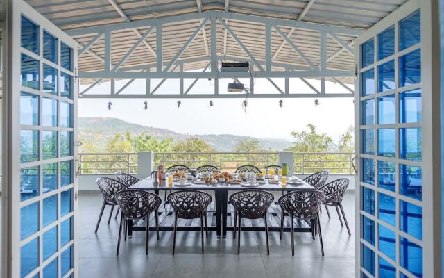 CosmicStays Ekantam - Mountain View Villa near Pune