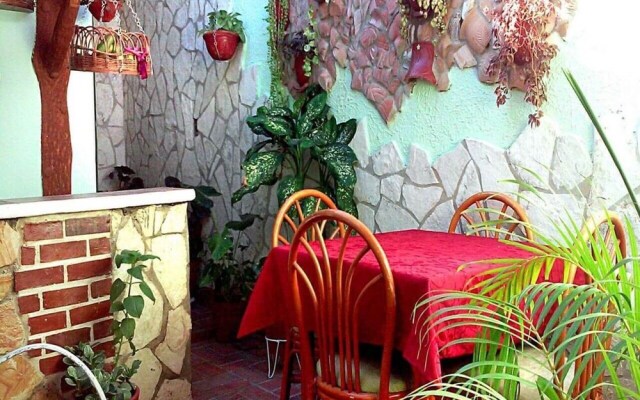 Hostal Monserrat TRINIDAD
