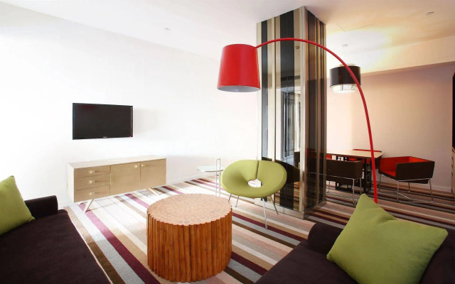 Qingdao Jinfuyue Hotel (Heilongjiang Middle Road Oriental City Branch)