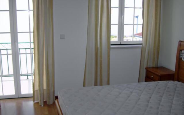 Excelente Moradia junto à Praia