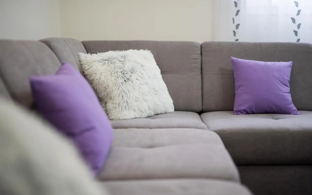 Too Sweet Apartment 1