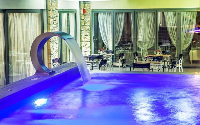 Core Hotel Polychrono