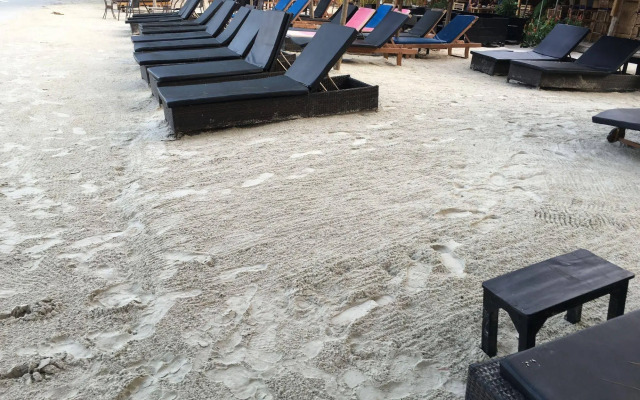 Mary beach Bungalows