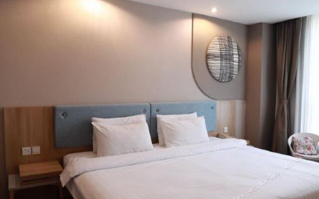 Home Inn Shenyang Tiexi Plaza Metro Station