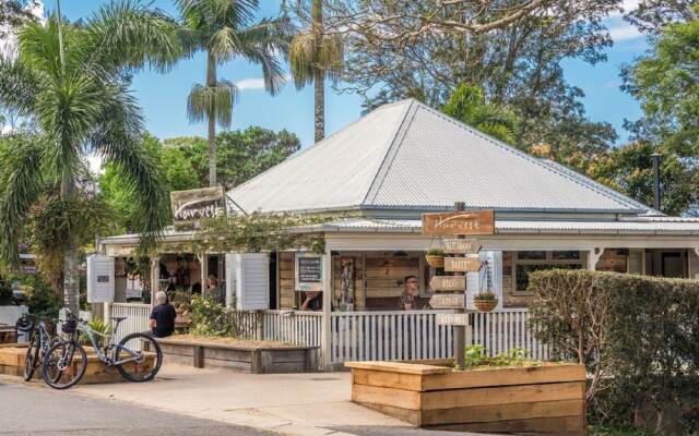 Your Luxury Escape-Ocean View Barn House