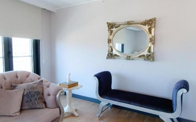 Luxury Central Fully Equipped 3BR 2BA Apartment by Siena Suites