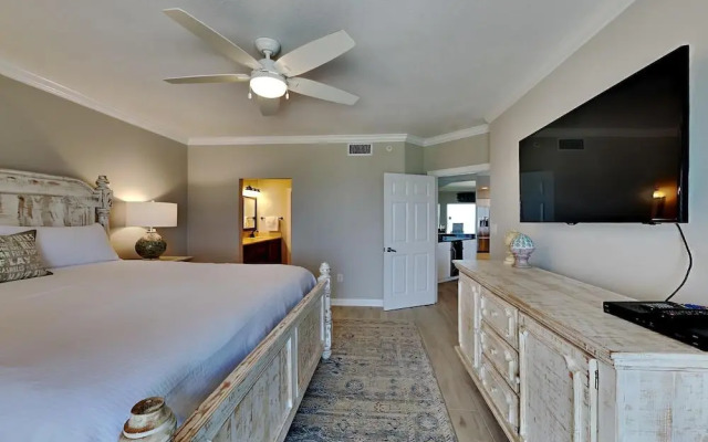 Admiral's Quarters #1208