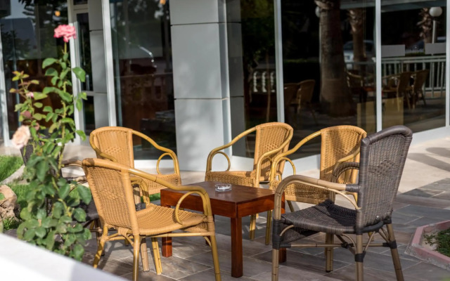 Zel Hotel