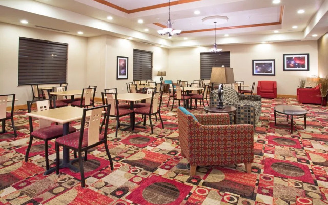 Holiday Inn Express Hotel & Suites Truth