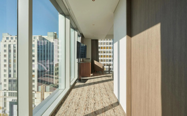Stanford Hotel Myeongdong
