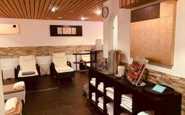 Schloss Hotel Landstuhl