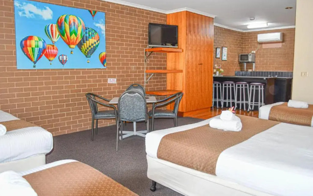 Barooga Country Inn Motel