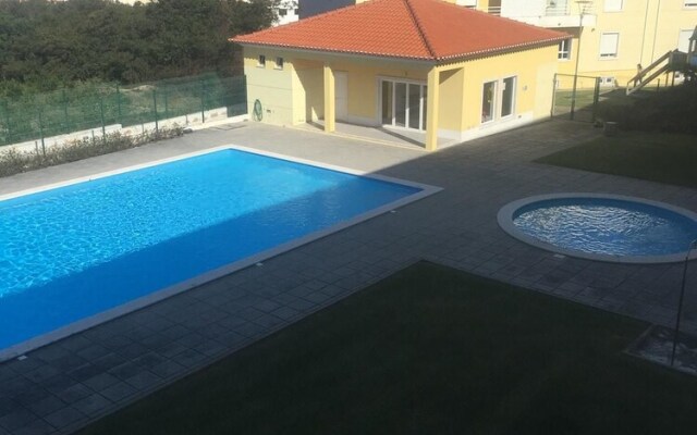 Apartment With 3 Bedrooms in A dos Cunhados, With Wonderful sea View,