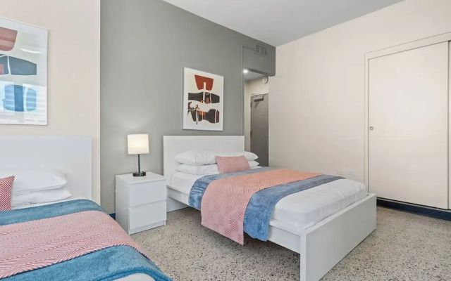 Olimpo Court by Otium