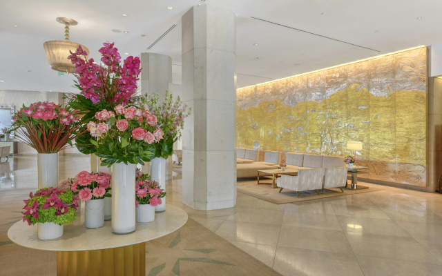 The Beverly Hilton