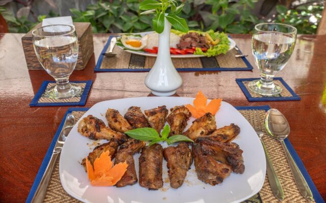 Siem Reap Holiday Garden