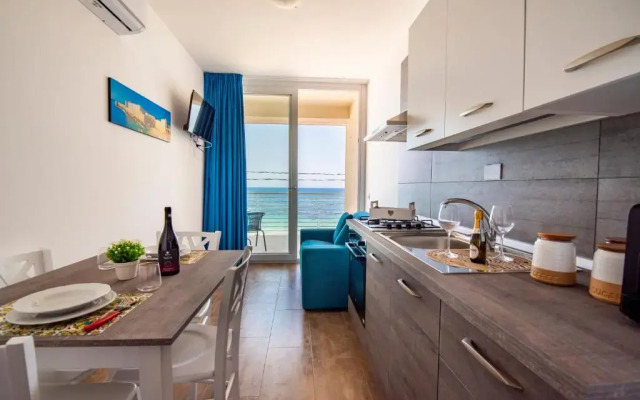 White Apartments & Spa