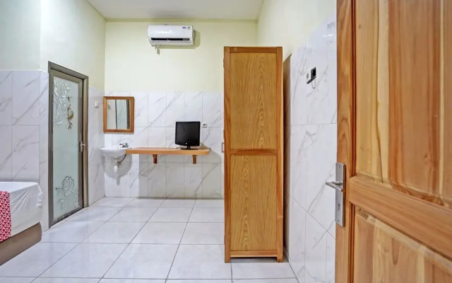 OYO Life 91884 Kost Kusuma Dewi Syariah