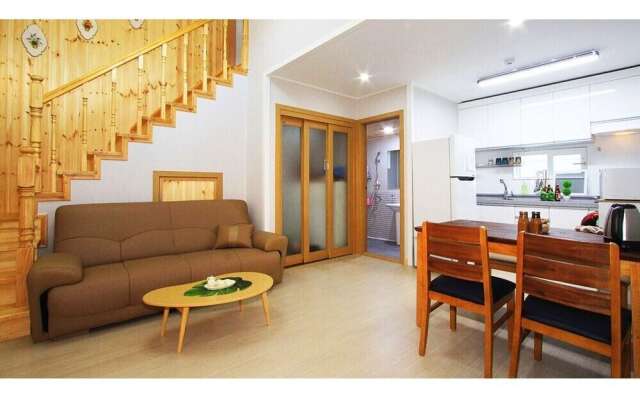 Camino Poolvilla Pension