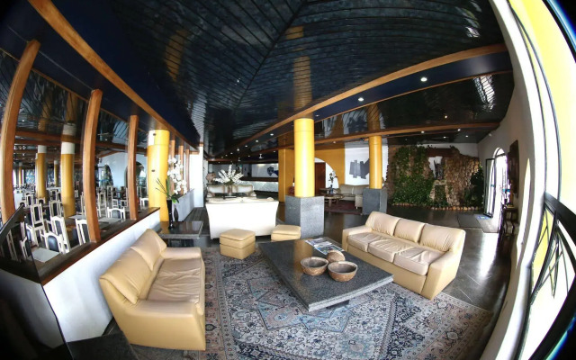Opaba Praia Hotel