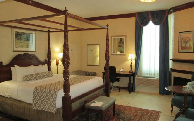 Clayton Plaza Hotel & Extended Stay
