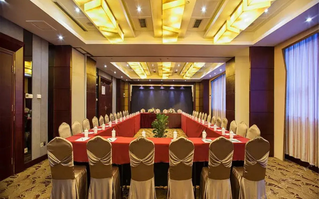Chengdu Xinliang Hotel