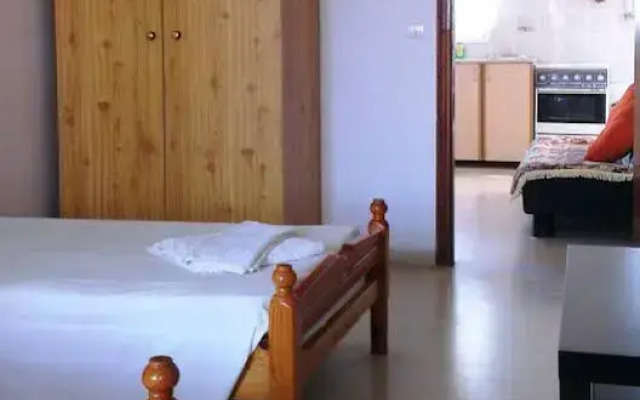 Yanna's Apartments