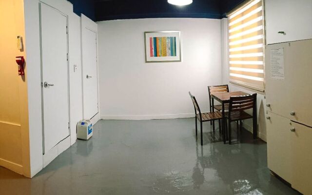 Nampo HILL Guesthouse