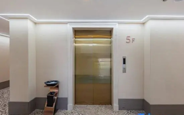 Vienna Hotel (Ya'an Langqiao Branch)