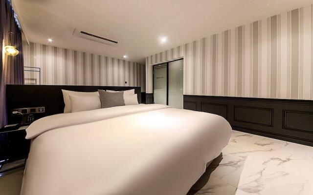 Hotel 1night 2days Jagalchi