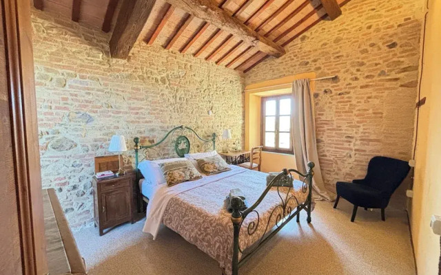 Perugia Farmhouse