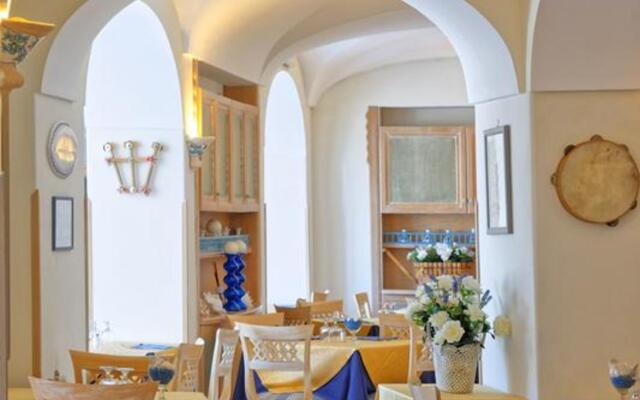 Hotel Punta Imperatore