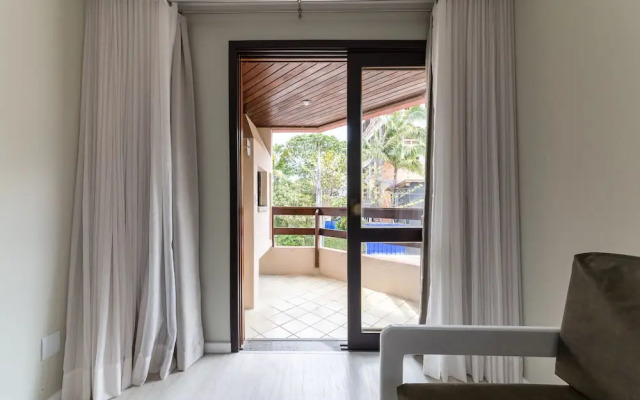 Apto reformado, perto do mar e centrinho JBA104