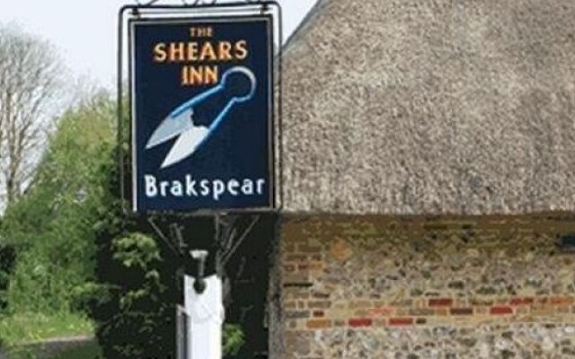 The Shears Inn