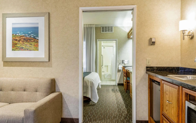 Quality Suites Downtown San Luis Obispo