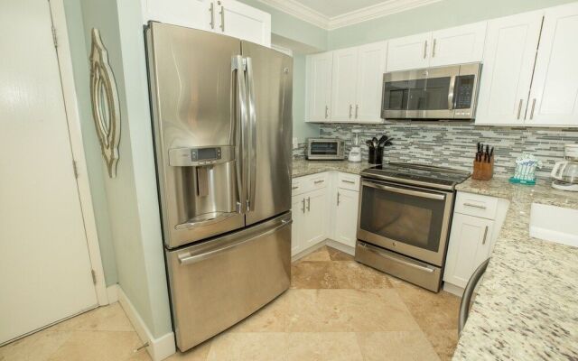 Magnolia House 103 2 Bedroom Condo by RedAwning