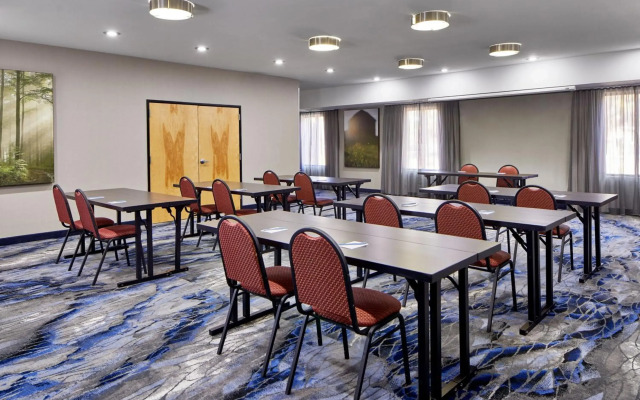 Fairfield Inn and Suites Gainesville