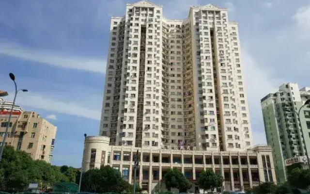 Yinghong Apartment Hotel (Shanghai Jinqiao international store)