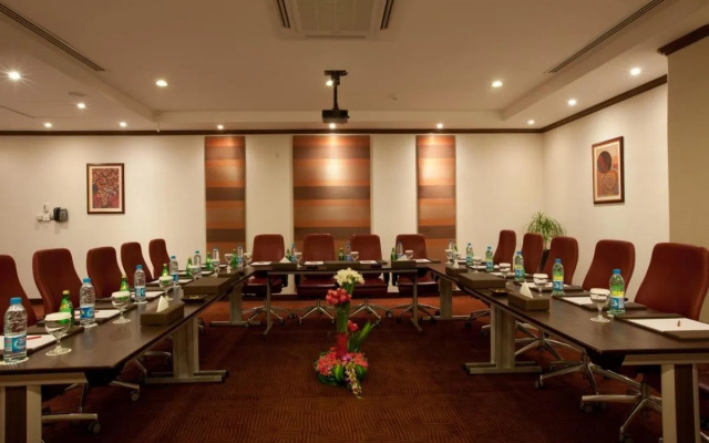 Radisson Blu Hotel and Convention Center, Riyadh Minhal