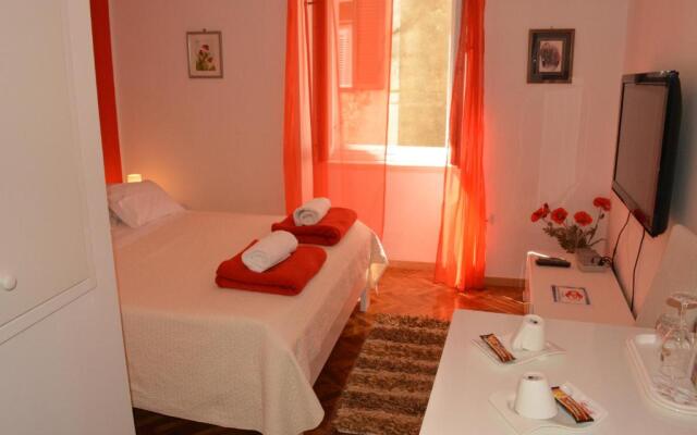 Rooms Goga