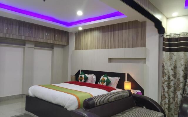 Ziro Palace Inn