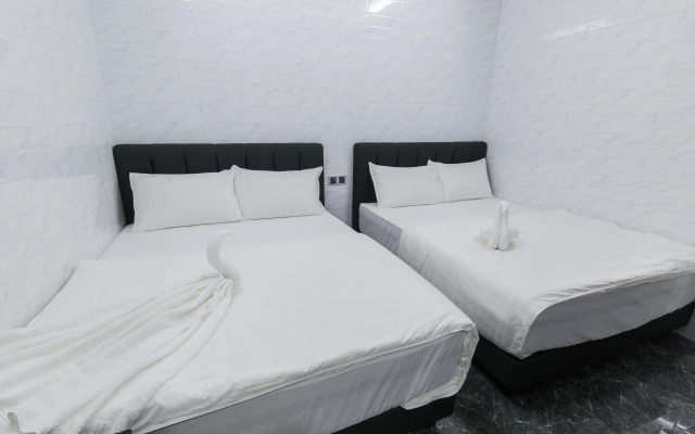 Lee Luxury Home, USM Penang