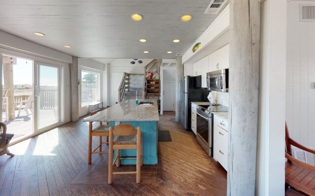 Moon Doggies 4 Bedroom Home