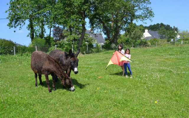 Gîtes LES Hauts DE Toulvern