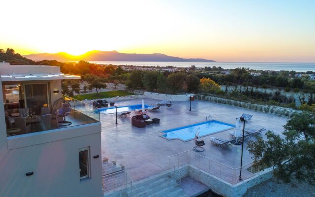 Liberty &amp; Freedom Villas