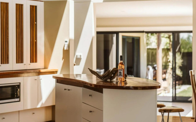 Oasis on the Beach :: Jervis Bay Rentals